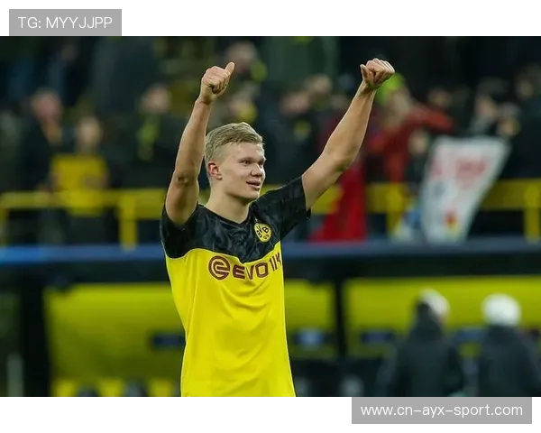 哈兰德强突后膝射门,挪威前场高效收割机会 哈兰德强突后膝射门,挪威前场高效收割机会